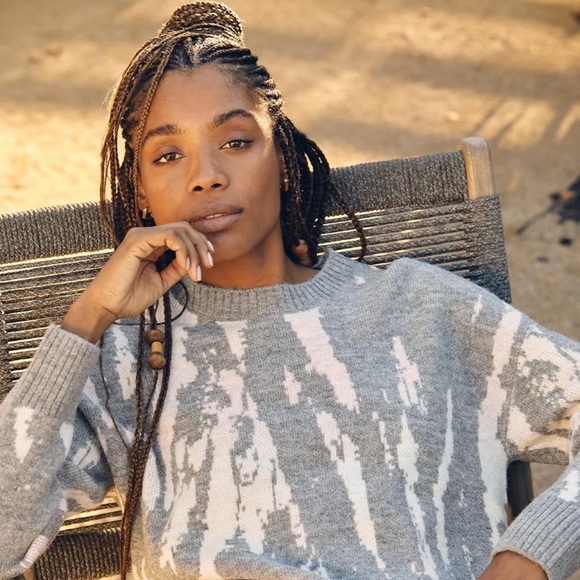 Rails NWT Virgo Crewneck Sweater | Size Small - Picture 2 of 12